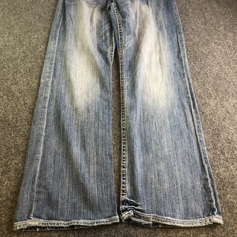BKE Jeans Mens 34x30 Tyler Blue Denim Bootcut Leg Western Cowboy Rodeo - Picture 2 of 10